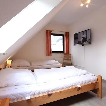 Holiday home Dhh Meisenweg 14 Vroni *